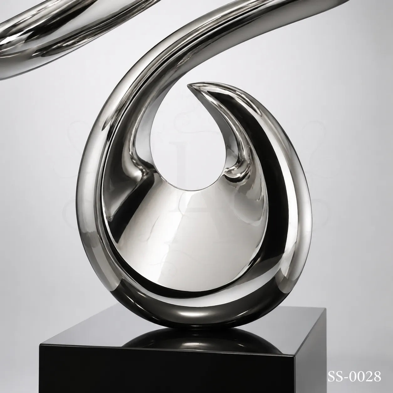 Luxury Abstract Stainless Steel Infinity Ribbon Sculpture